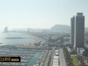 Alba Lala is interested by the two workers 1/16