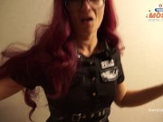 Мамочка Полицейская Пришла Отсосать Волосатый Кляп И Подставила Большую Попку 1/16