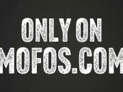 MOFOS - It's Time For Alex Jett To Peep On His Stepsister Nikki Peach After She Denied Watching Him 1/16