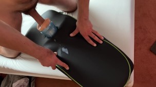 Guy fucks his fleshlight