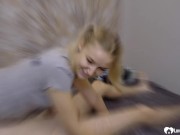 Stepsister could not resist a deep shag 8/16