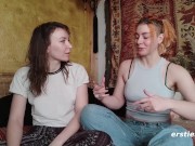 Ersties - Zora und Innana genießen gemeinsam Squirting 10/16