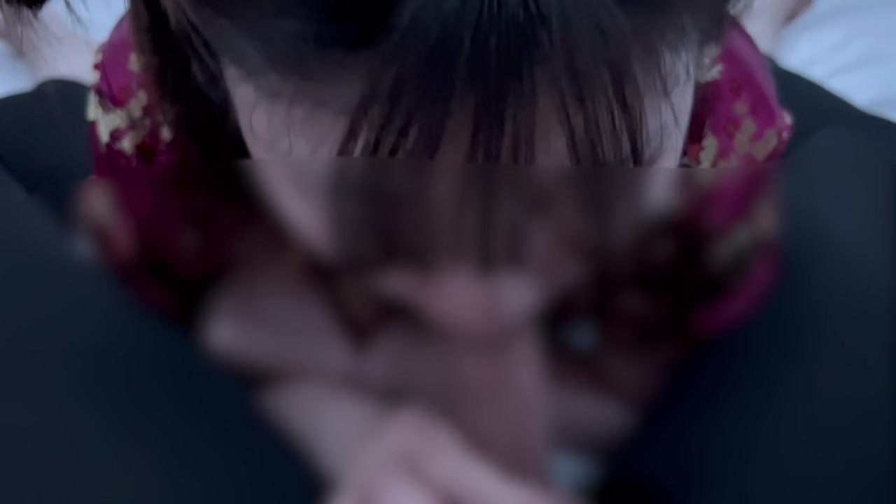 チャイナドレス姿で濃厚フェラ♡cosplay costume blowjob - Free Sex Video - RedTube