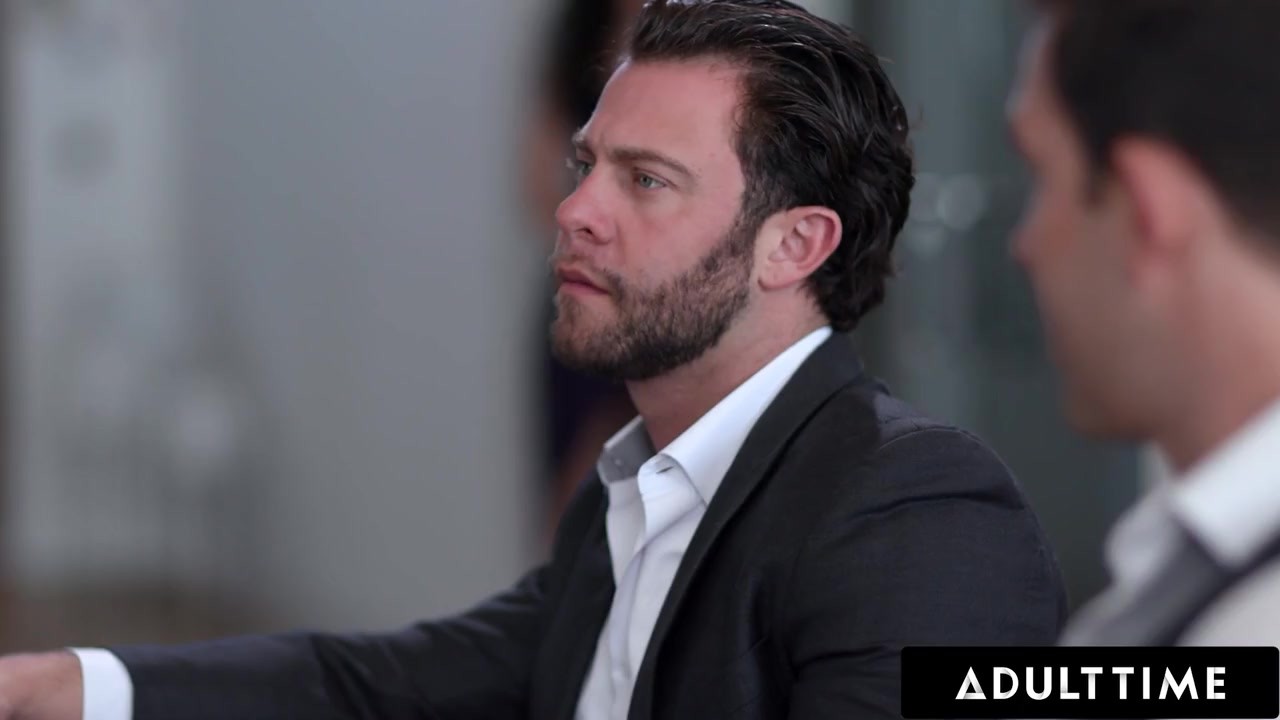 Nympho Wife Victoria Voxxx DP'ed By Husbands Friends! - RedTube