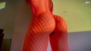 Innocent Colombian Amateur Showed Her Bad Side And Squeezed A BBC With Sentones!
