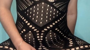  con Perfectas tetas FOLLANDO el coño mojado y grita desde el orgasmo termina en CHORROS