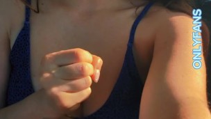 Joi (Cei) cachonda dentro de mi carro parking publico te hago masturbar y que te comas tu leche