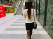 【日本人男性】電車内でわざと女性のパンツをチラ見せしたマゾヒストの男性が公衆トイレに連れて行かれる… - Screenshot 1 of 16 - デカ尻