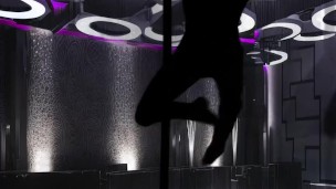 Pole Dance Buster Boltz