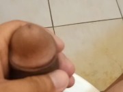 BIGTITIPH: PALAKIHIN ANG TITI SABAY JAKOL KO