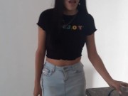 I put my lush toy in my pussy and my boyfriend takes control of my lush until he makes me cum 1/16