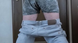 Single man masturbates anally. I would be very happy if someone would get excited about my dirty ho