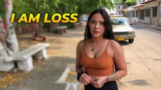 ENCUENTRO A MI VECINA PERDIDA EN MI BARRIO Y ME LA FOLLO - PORNO ...