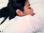 Thai Girlfriend Waiting to be Fucked 7/16