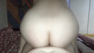 РУССКОЕ С РАЗГОВОРАМИ. ПЫШНАЯ МОЛОДАЯ МАЧЕХА С БОЛЬШОЙ ЖОПОЙ. РЕАЛЬНЫЙ ДОМАШНИЙ СЕКС