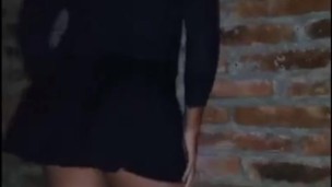 trans se toca en casa Abandonada