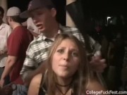 Kissing coed teens 4/16