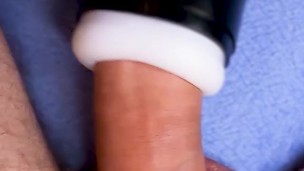 You will see how a beautiful penis is caressed, you will look at me completely, I will cum in you, s