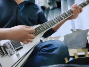 demonstration on catching harmonics when using the tremolo arm. 15/16