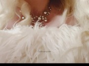 Carlycurvy does a dildo suck challenge! 14/16