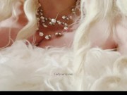 Carlycurvy does a dildo suck challenge! 9/16