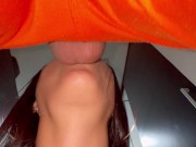 compañero de cuarto me folla duro en la cocina, que deliciosa cum 9/16