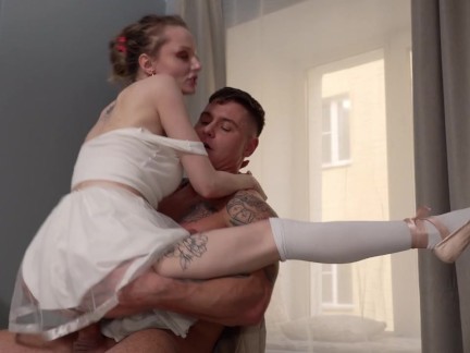 Buff Guy Bangs Slim Teen Ballet Dancer and Fills Her Up