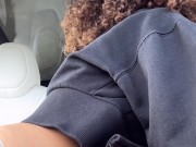 SEGA E DITALINO IN MACCHINA - Sborrata e con le mani piene di sperma mi masturbo e vengo fortissimo 2/16