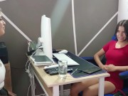 Mi jefe me pide que follemos bien rico a cambio de un ascenso laboral.