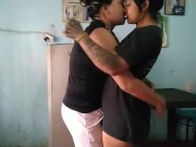 complaciendo los antojos de la vecina, ya que amaneció cachonda 6/16