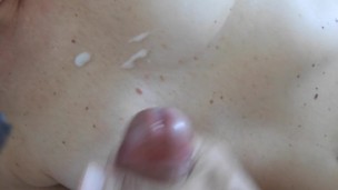 Milf latina folla duro con el vecino