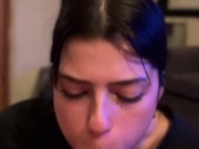 Me provocó jugando en tanga y me tuvo que hacer una mamada con mucha saliva 16/16