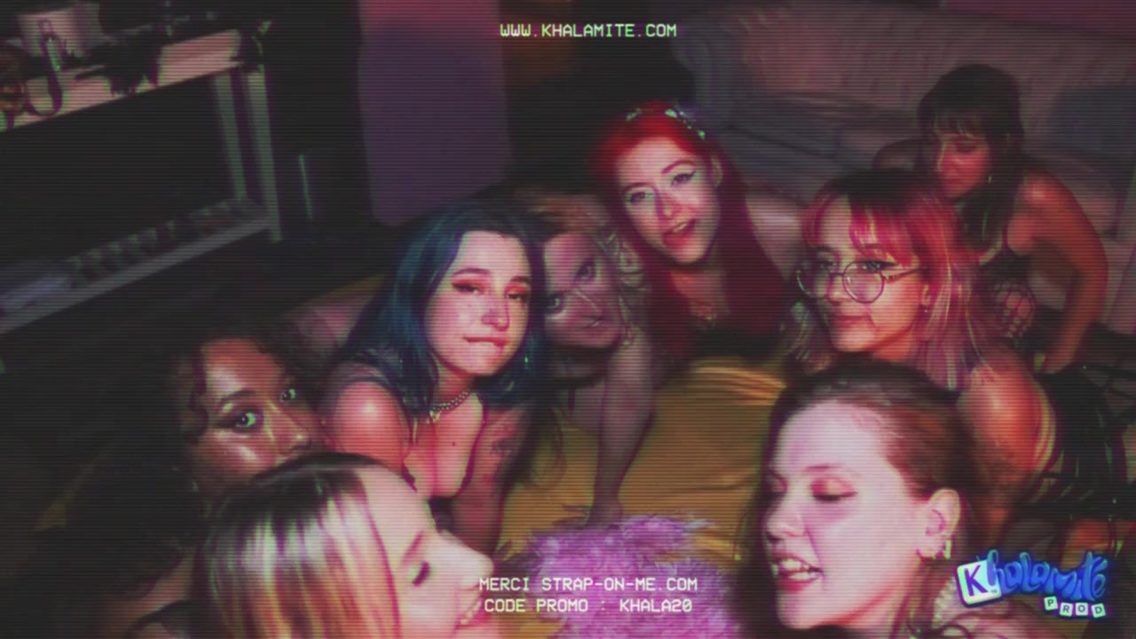 Khalamité invite 7 amies françaises pour une orgie lesbienne inoubliable - Free Sex Video - RedTube
