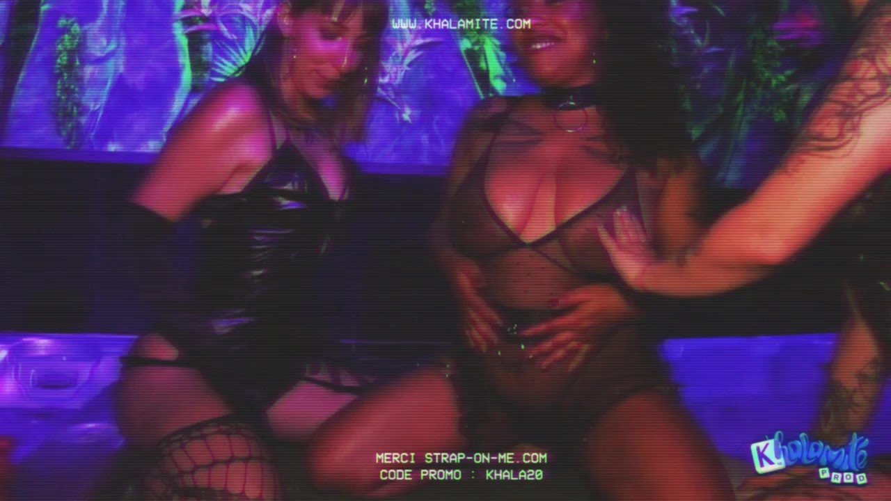 Khalamité invite 7 amies françaises pour une orgie lesbienne inoubliable - Free Sex Video - RedTube