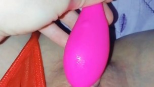 Close wet pussy play