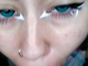 Que gostoso chupar uma piroca enquanto a familia ta fazendo festa 2/16