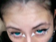 Que gostoso chupar uma piroca enquanto a familia ta fazendo festa 9/16