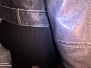 Je baise intensément la demi-soeur de mon ami dans la salle de bain pour un nouveau téléphone !!! 6/16