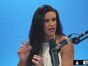 Solo Big Tits MILF Fingers Herself 2/16