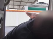 男２人に車内オナニー見つかり連続生挿入中出しされて逃げられた。濡れたオマンコをいきなり舐められ潮吹きも。 12/16