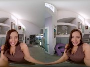 Your HR Wouldn't Allow This Type Of Exclusive One-On-One Meeting With Vanna Bardot 3/16