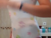 Windelmädchen in ihrer drynites Windel 2/16