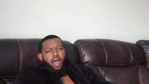 shiny BBC FUCKS his hand before work | Mr.J1023