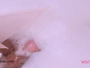 Stunning Teen brunette washes her body 4/16