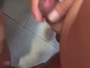 Enorme polla me llena las tetas de leche 4/16