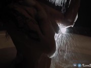 Занятая бизнес леди вызвала мужчину шлюха и мастурбирует пока ждёт его. Большие сиськи милфы соло 1/16