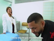 Doctora peruana ninfómana folla a paciente porque lo ve musculoso y dotado 6/16