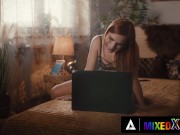 Hot Stepsisters Fuck Each Other On Their Last Day 3/16