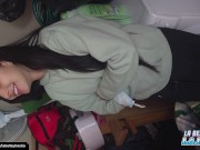 I pay for my move with a good blowjob and fuck and a good cumshot on my face amateur 4/16