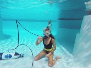 Katya Nakolkina cute blonde underwater 12/16